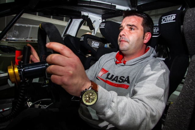 01_LllegadaHyundaiI20Rally22009_008