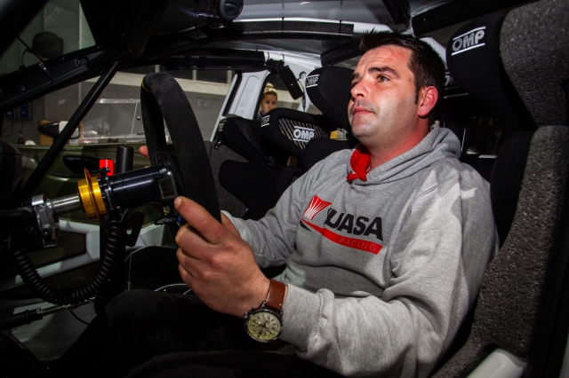 01_LllegadaHyundaiI20Rally22009_009