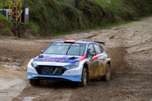 01_PresentacionAresRacing24_012