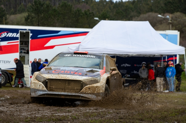 01_PresentacionAresRacing24_031