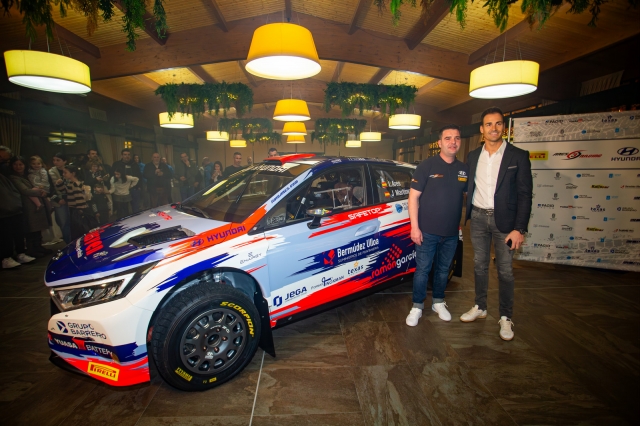 01_PresentacionAresRacing24_039