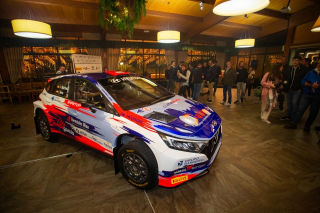 01_PresentacionAresRacing24_043