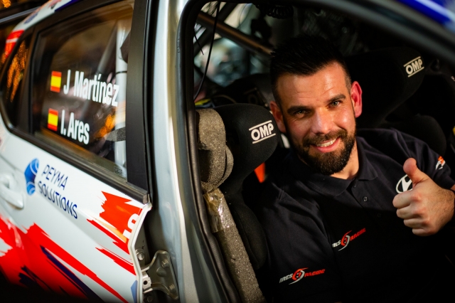 01_PresentacionAresRacing24_054