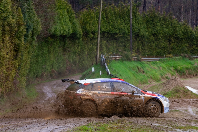 01_PresentacionAresRacing24_079